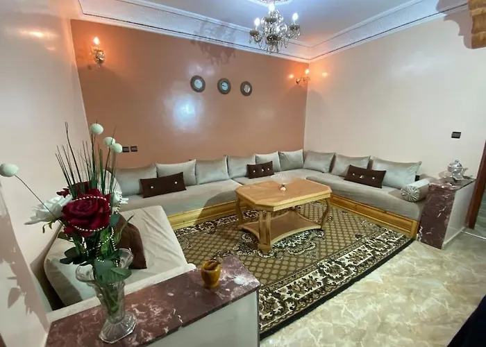Private House, 2Rooms, Garden, 2Min From The Beach