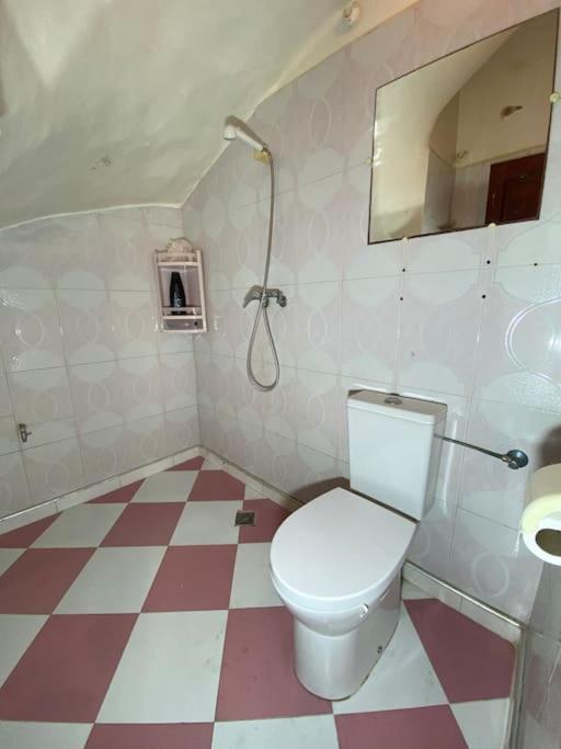Private House, 2rooms, Garden, 2min From The Apartment